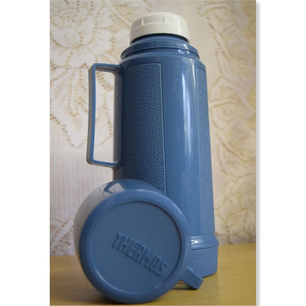 Thermos Brand Insulated Travel Hot Mug Cup 1970 Vintage Blue Quart Bottle Canada